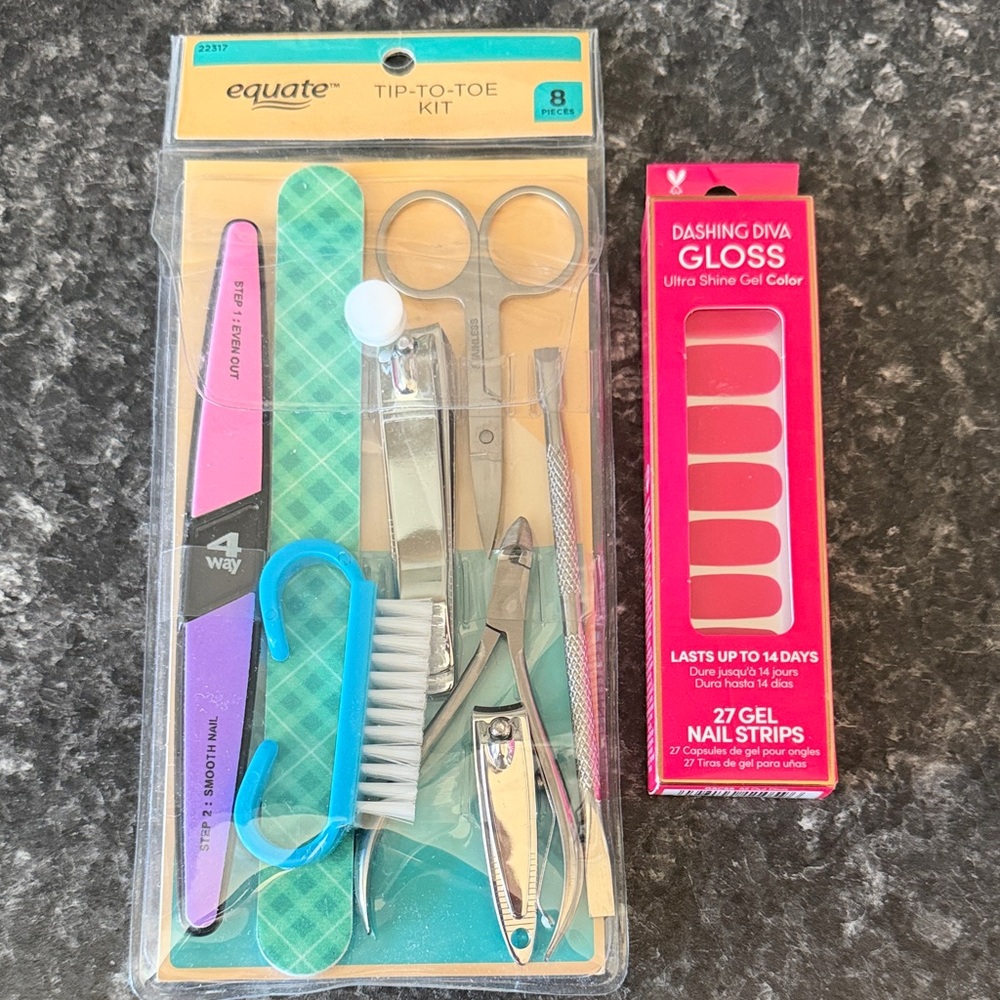 Equate Tip-to-Toe Manicure Kit with Pink Dashing Diva Gloss Nail Strips